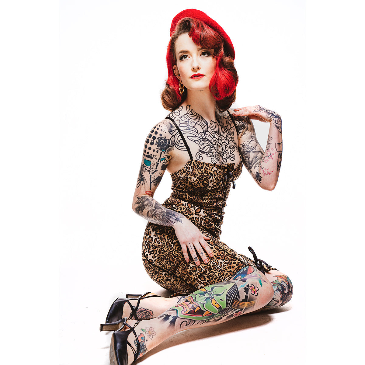 Reuzel TAT Vivid Gel tattoo aftercare product with clear packaging and vibrant gel inside, designed for tattoo healing and skin soothing.
